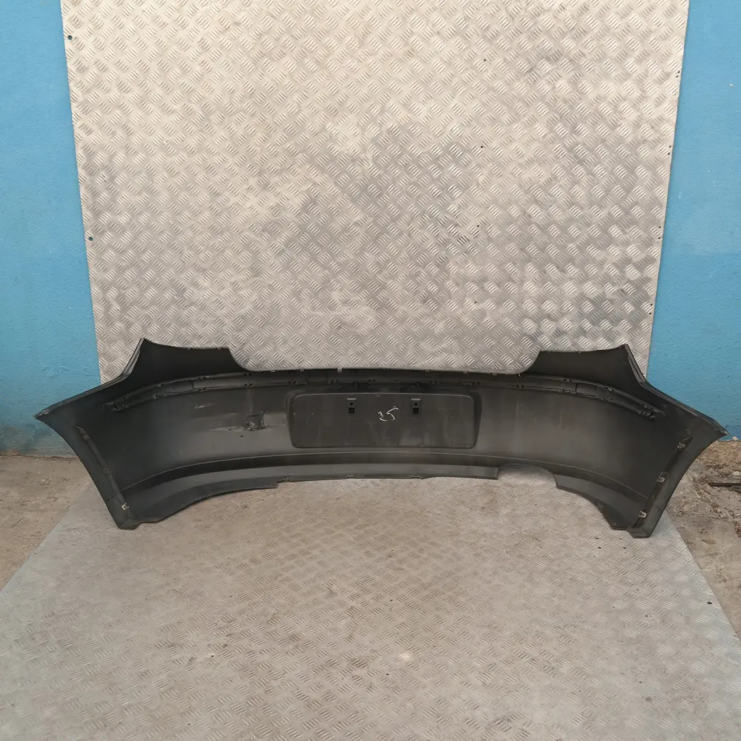 Zderzak tylny tył schwarz II 668 do BMW E81 E87 LCI o numerze 35911 BMW E81 E87 LCI Zderzak tylny tył schwarz II 668 - SKU 0035911-SCH9 - Numer Części 35911