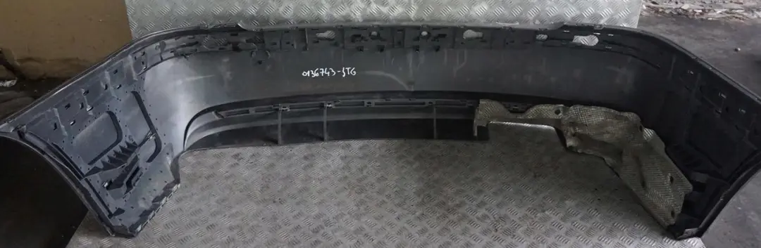 BMW E65 E66 E67 Zderzak tylny tył Sterlinggrau - SKU 0136743-STG - Numer Części 0136743