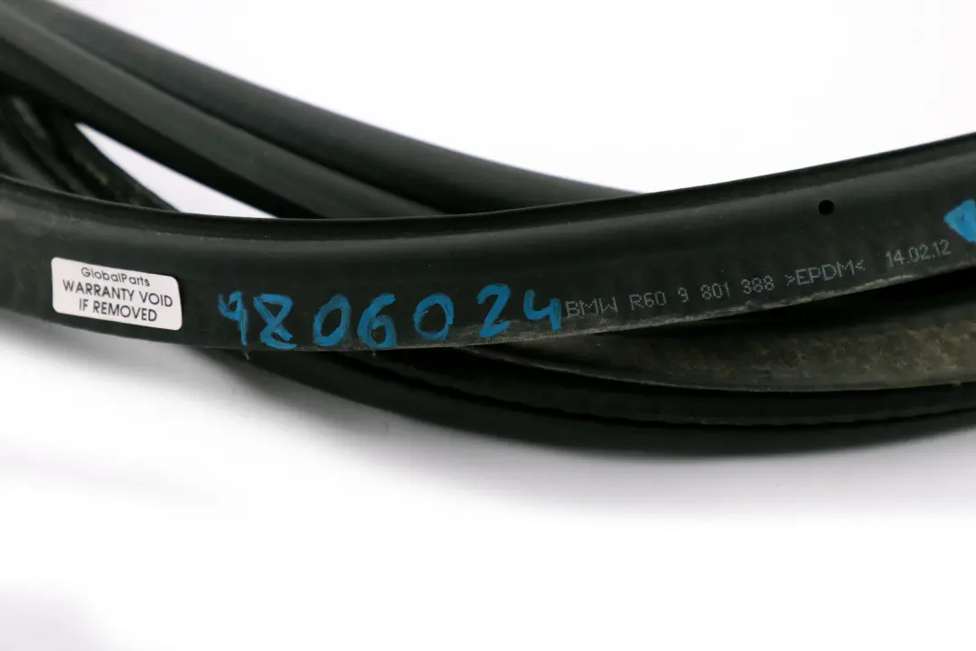 Joint Hayon 9801388 pour Mini Countryman Cooper One R60 à propos du numéro de pièce 9806024 Mini Countryman Cooper One R60 Joint Hayon 9801388 - SKU 9806024 - Numéro de pièce 9806024