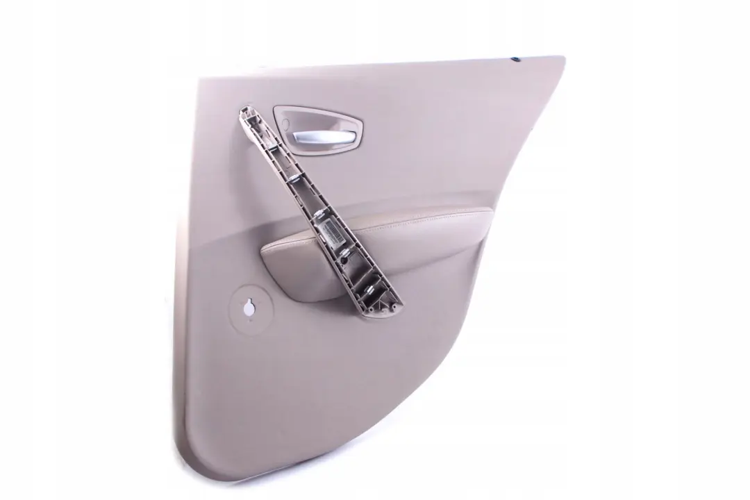 BMW E87 Trasera Derecha Tarjeta Puerta del Panel Ajuste Cuero Beige - SKU 7133356 - Número de pieza 7133356