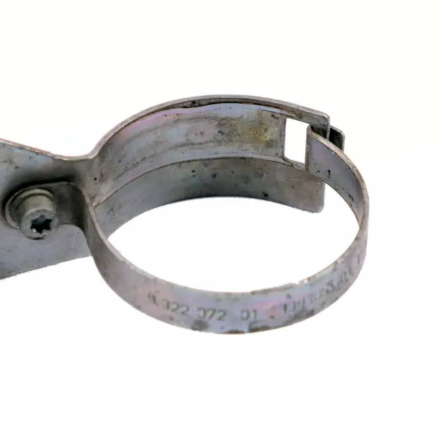 Supporto Pompa Acqua Aggiuntivo Refrigerante per BMW F80 M3 F82 F83 M4 con numero di parte 9322071 BMW F80 M3 F82 F83 M4 Supporto Pompa Acqua Aggiuntivo Refrigerante - SKU 9322071 - Numero di parte 9322071