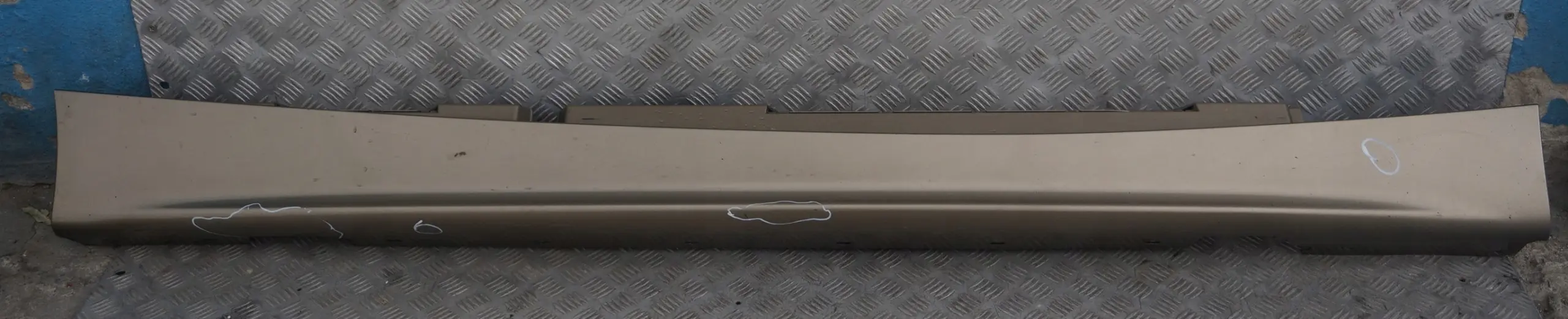 BMW E87 Listello Portiera Apertura Gonna Destra Sonora Metallizzato A23