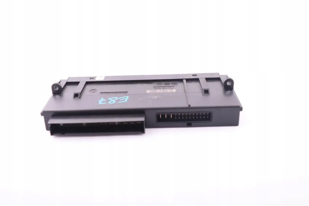 Módulo Control de Carrocería ECU L2 PL2 JBBFE Caja de Conexiones para BMW E87 con número de pieza 6962288 BMW E87 Módulo Control de Carrocería ECU L2 PL2 JBBFE Caja de Conexiones - SKU 6962288 - Número de pieza 6962288