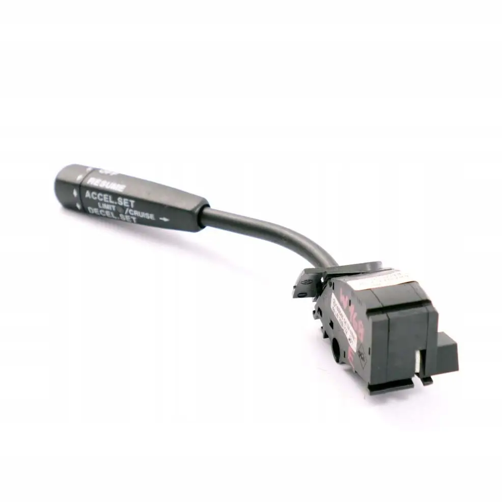 Manetka przełącznik tempomat do Mercedes A W168 o numerze A1685450424 Mercedes A W168 Manetka przełącznik tempomat - SKU A1685450424 - Numer Części A1685450424