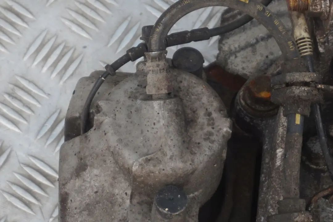 M57N2 Amortisseur avant Gauche Essieu Avant pour BMW E91 330d à propos du numéro de pièce 6786013 BMW E91 330d M57N2 Amortisseur avant Gauche Essieu Avant - SKU 6786013-2 - Numéro de pièce 6786013