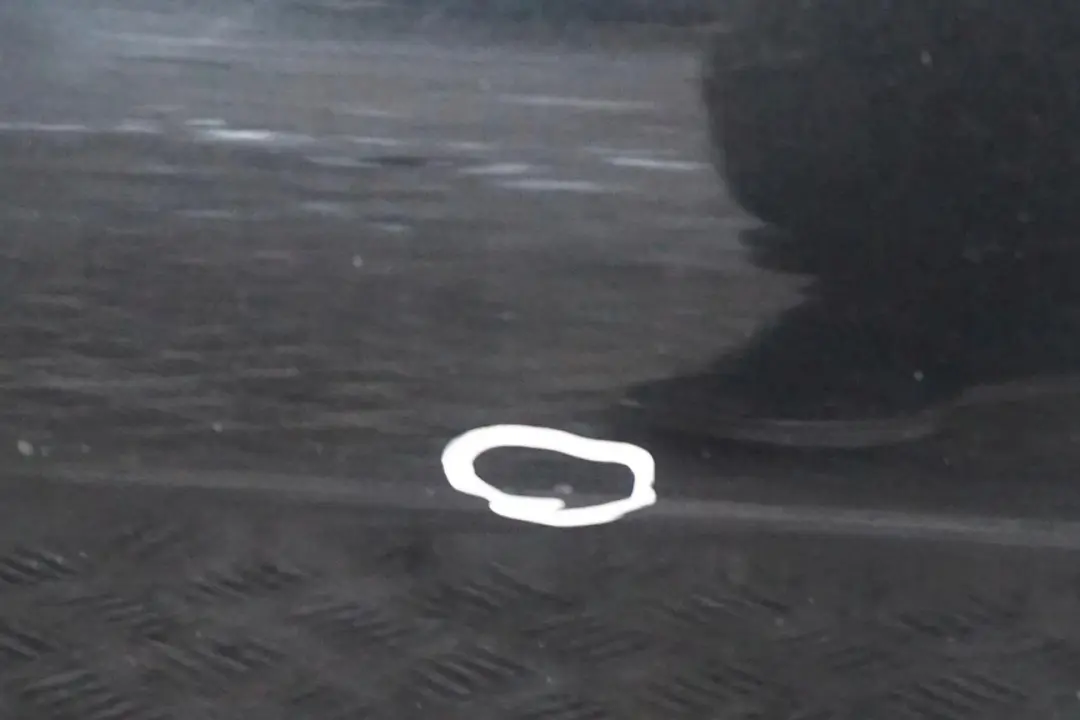 Drzwi prawe przednie przód black saphire do BMW E65 o numerze 7202082 BMW E65 Drzwi prawe przednie przód black saphire - SKU 7202082-BS1 - Numer Części 7202082