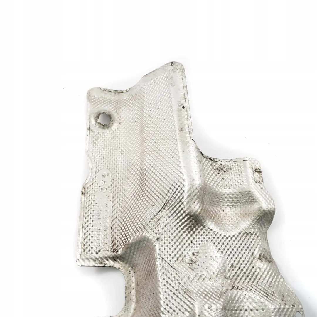 Mercedes-Benz W204 W207 Piastra isolamento termico silenziatore scarico destro per con numero di parte A2046800922 Mercedes-Benz W204 W207 Piastra isolamento termico silenziatore scarico destro - SKU A2046800922 - Numero di parte A2046800922