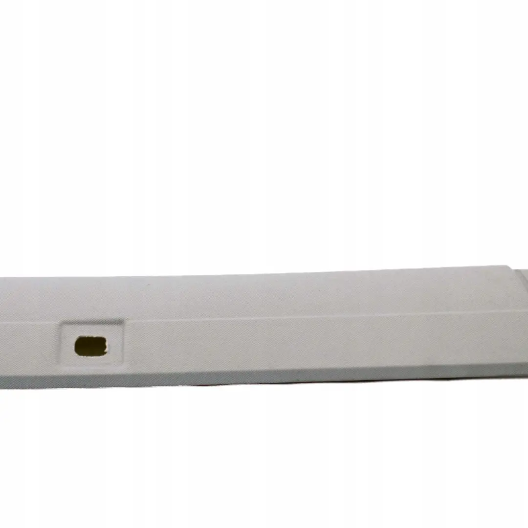 Mercedes-Benz W414 Toit Baguette a Gauche Capot Gris pour à propos du numéro de pièce A4146900562 Mercedes-Benz W414 Toit Baguette a Gauche Capot Gris - SKU A4146900562 - Numéro de pièce A4146900562