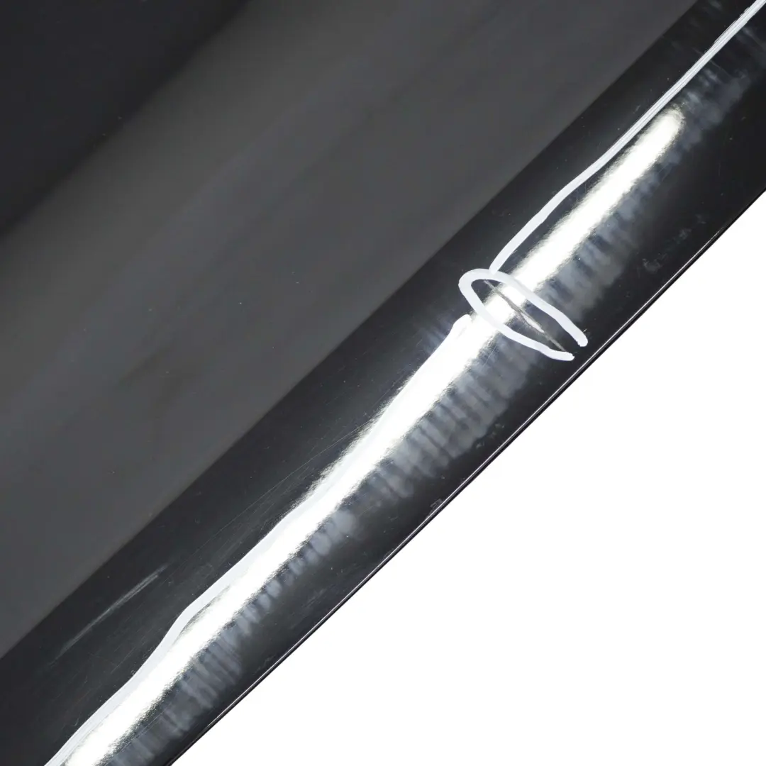 Puerta Delantera Derecha Schwarz 2 Jet Black - 668 para BMW E81 E82 E88 con número de pieza 7207446 BMW E81 E82 E88 Puerta Delantera Derecha Schwarz 2 Jet Black - 668 - SKU 7207446-SCH - Número de pieza 7207446