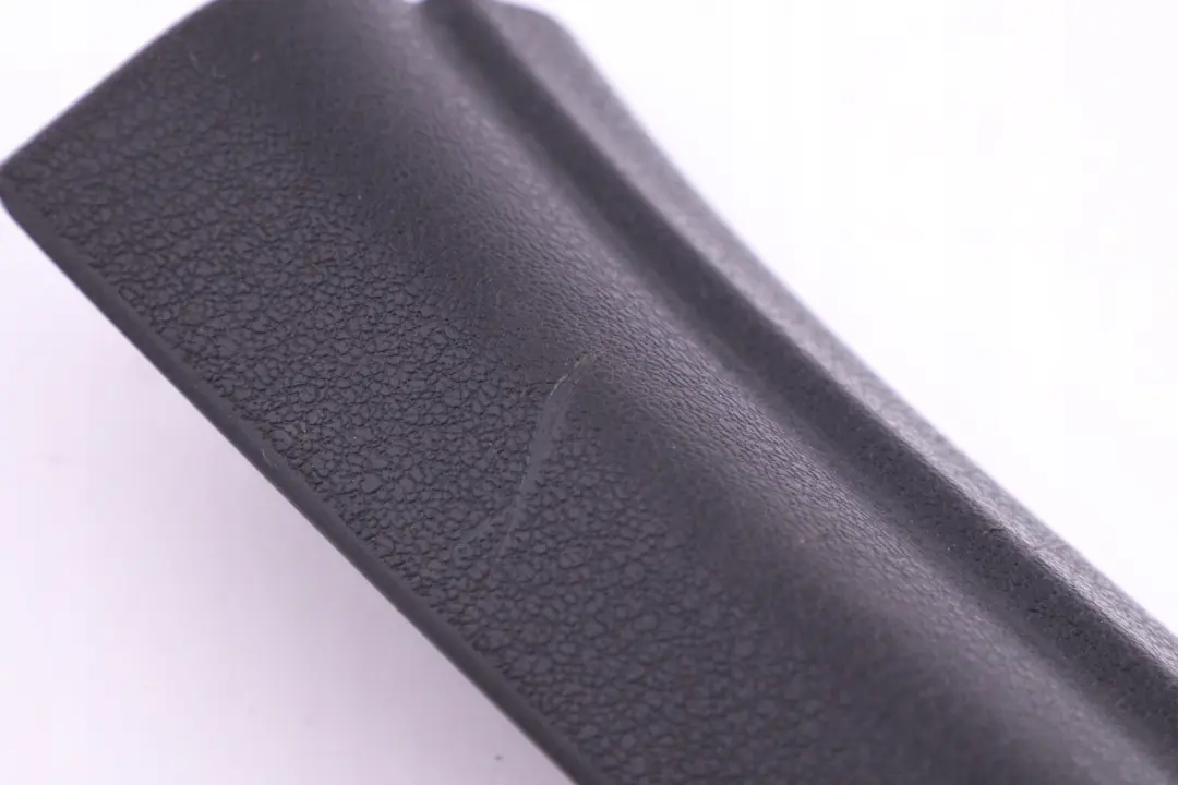 Striscia di copertura ingresso interno sinistro Nero Schwarz per BMW Z4 E89 con numero di parte 9129051 BMW Z4 E89 Striscia di copertura ingresso interno sinistro Nero Schwarz - SKU 9129051 - Numero di parte 9129051