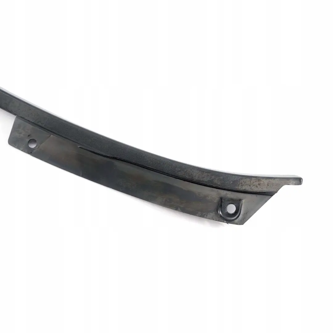 Mercedes W210 S210 Trasera Izquierda D-Pilar Trunk Panel Trim Tapa - SKU A2106920101 - Número de pieza A2106920101