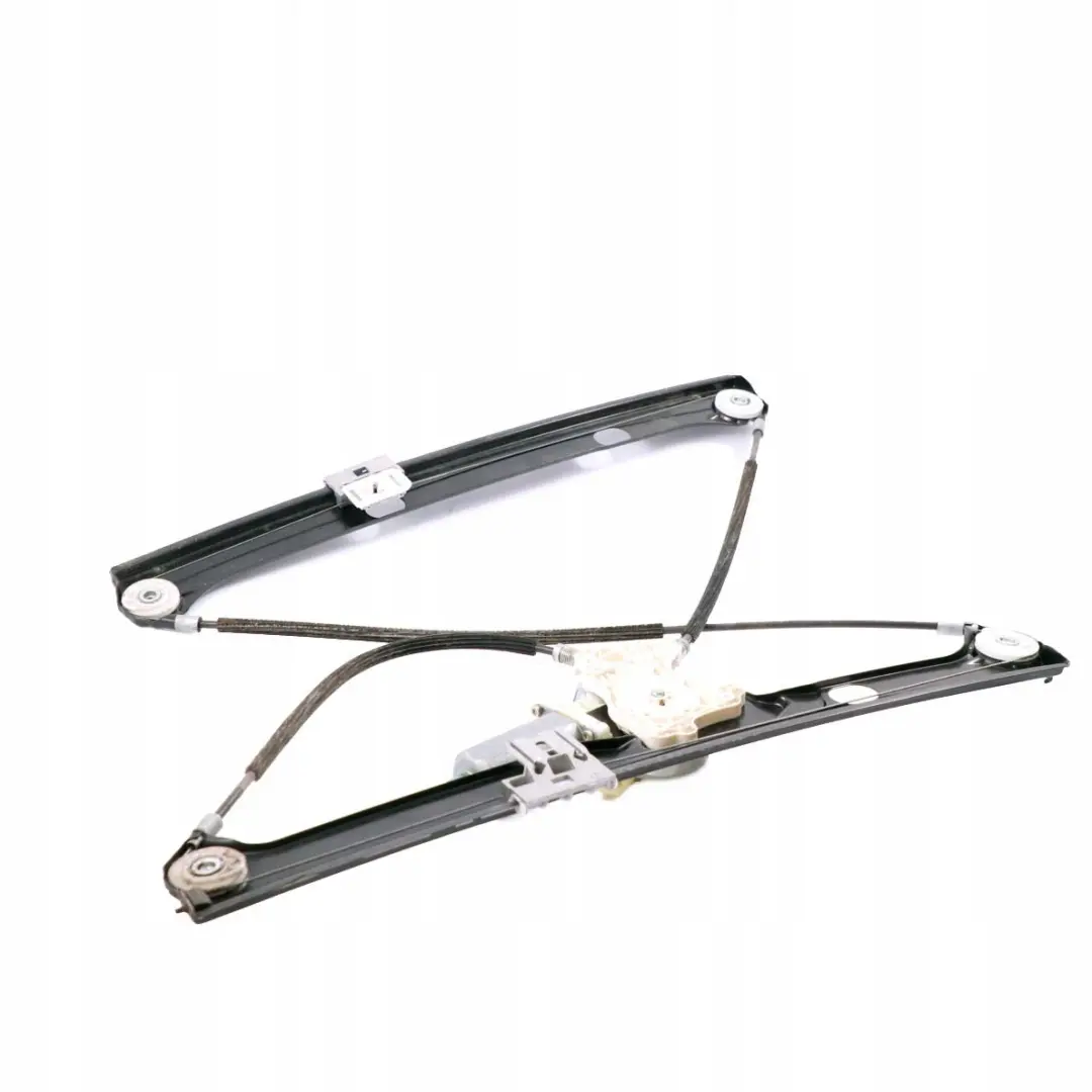 Mercedes-Benz Vaneo W414 Front Right Door O/S Window Electric Lifter Motor to with Part number A4147200346 Mercedes-Benz Vaneo W414 Front Right Door O/S Window Electric Lifter Motor - SKU A4147200346 - Part number A4147200346