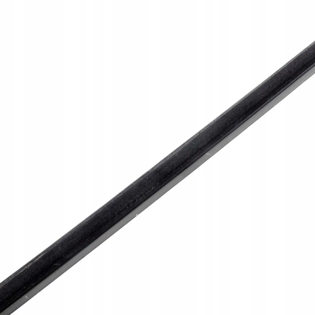 BMW E36 Berlina Touring Burlete Interior Puerta Trasera Derecha Negro - SKU 8174766 - Número de pieza 8174766