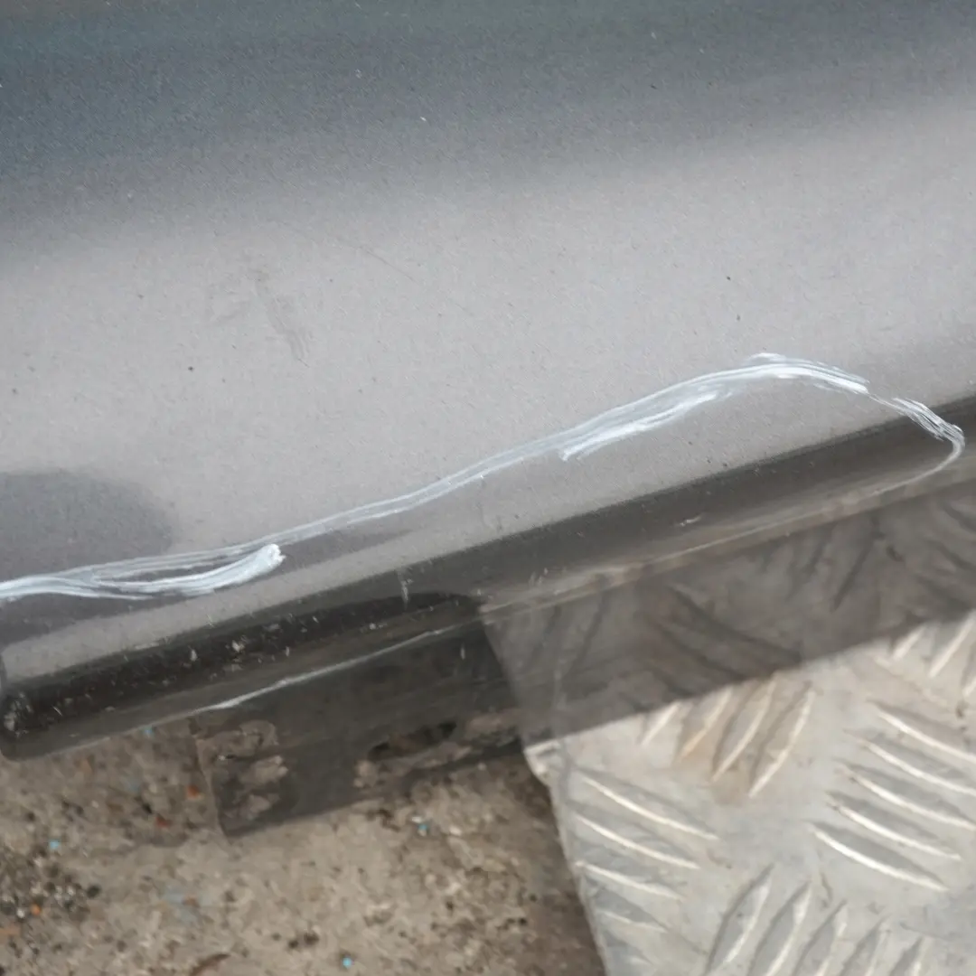 Bas de Porte Couverture Seuil Droite Mousseux Du Graphite pour BMW 3 E90 E91 à propos du numéro de pièce 32950 BMW 3 E90 E91 Bas de Porte Couverture Seuil Droite Mousseux Du Graphite - SKU 0032950-SG16 - Numéro de pièce 32950