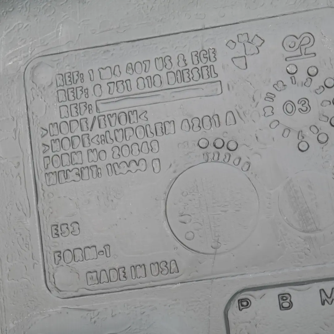 Completer Reservoir de Carburant Plastique Essence 6755043 6762044 pour BMW X5 E53 à propos du numéro de pièce 6766596 BMW X5 E53 Completer Reservoir de Carburant Plastique Essence 6755043 6762044 - SKU 6766596 - Numéro de pièce 6766596