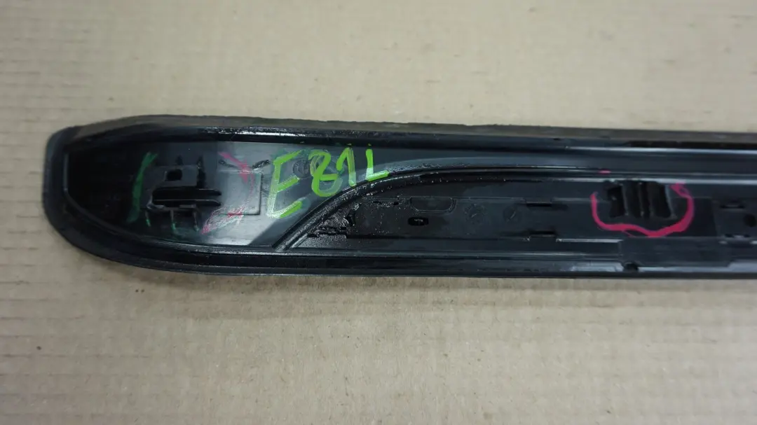 BMW E81 E82 osłona listwa progu lewa M-Pakiet - SKU 8045291-1 - Numer Części 8045291
