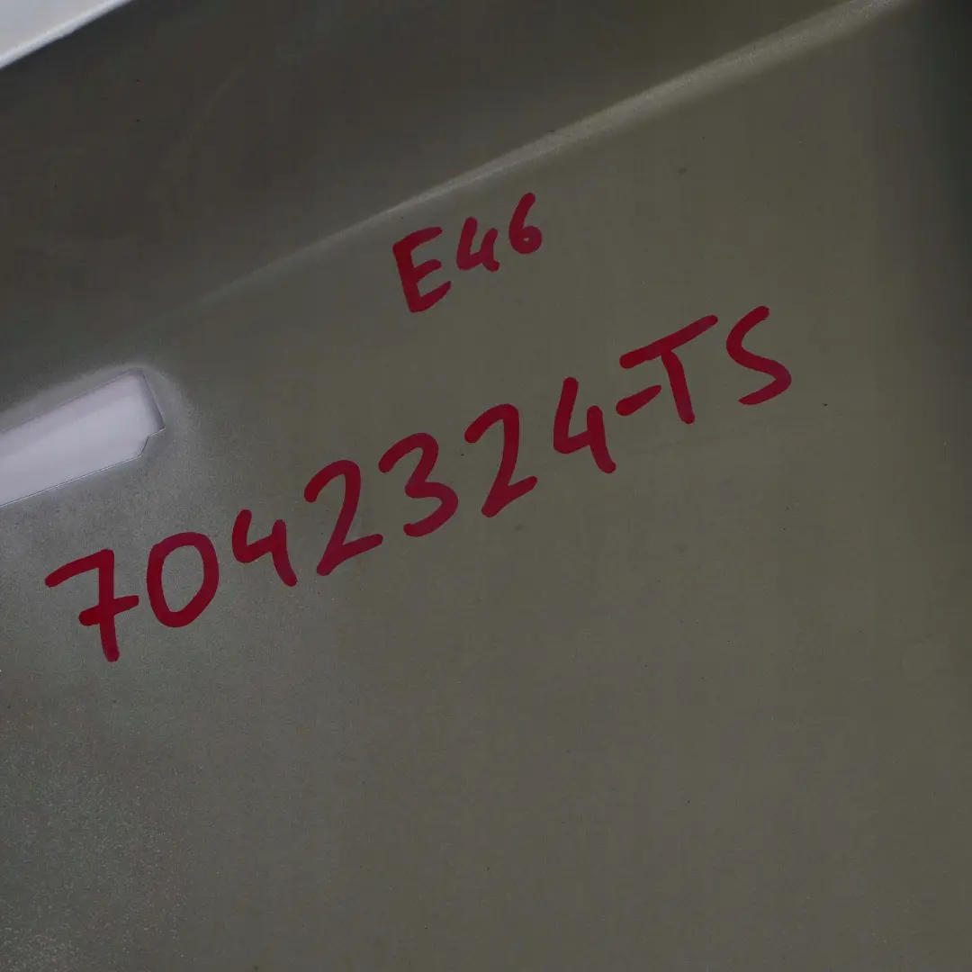 Front Right O/S Side Panel Fender Wing Titansilber - 354 to BMW E46 Saloon Touring with Part number 7042324 BMW E46 Saloon Touring Front Right O/S Side Panel Fender Wing Titansilber - 354 - SKU 7042324-TS - Part number 7042324