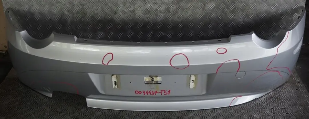 Zderzak tylny tył titansilber do BMW Z4 E85 o numerze 0034437 BMW Z4 E85 Zderzak tylny tył titansilber - SKU 0031136-TS1 - Numer Części 0034437