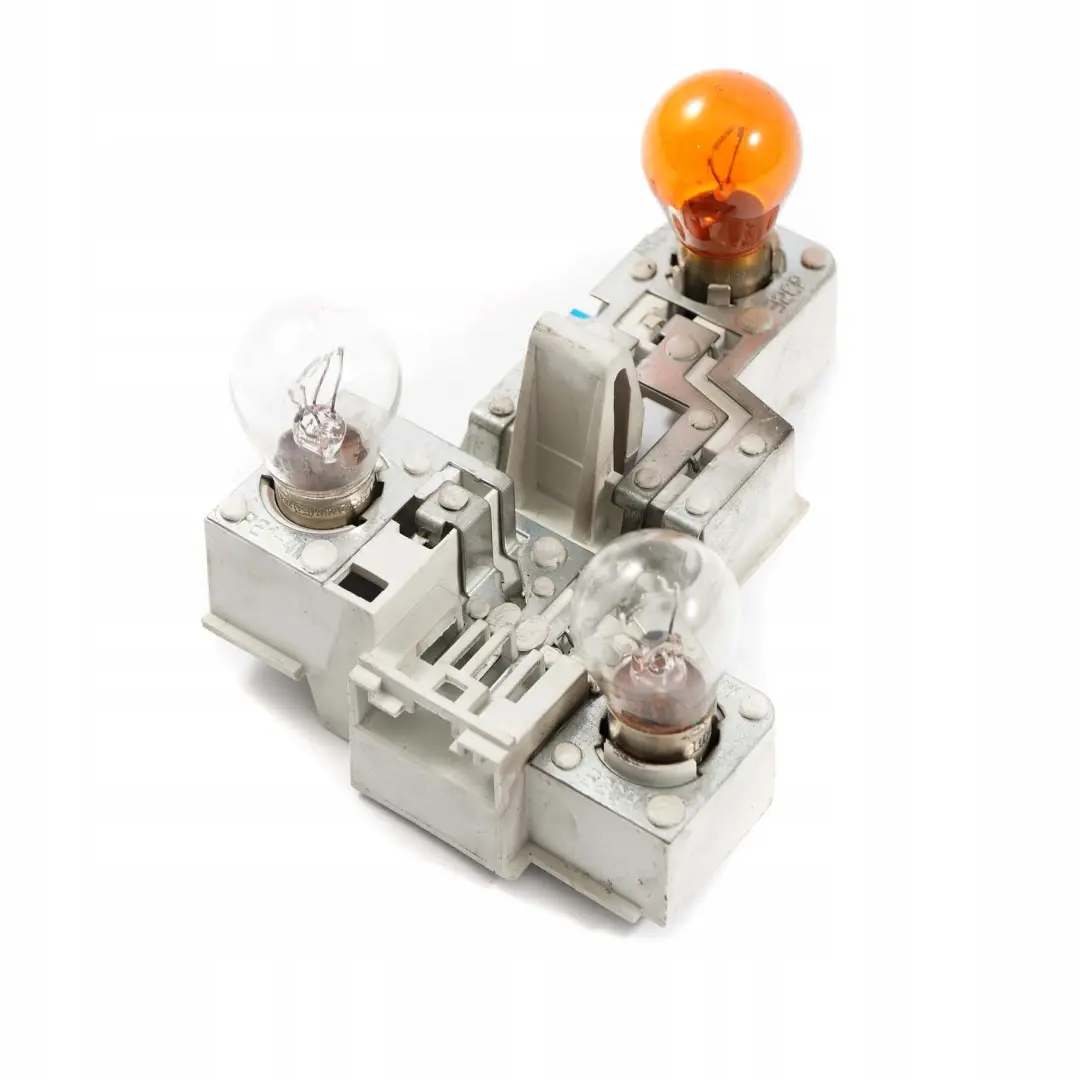 BMW 3 Series E46 Touring Rear Light Bulb Right O/S Carrier White Turn Indicator - SKU 6900472 - Part number 6900472