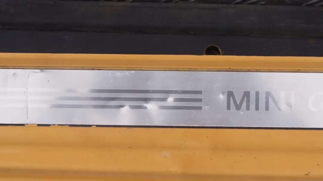 Right O/S Sill Skirt Door Side Cover Mellow Yellow to BMW MINI Cooper S R56 R57 with Part number 7147916 BMW MINI Cooper S R56 R57 Right O/S Sill Skirt Door Side Cover Mellow Yellow - SKU 7147916-MY - Part number 7147916