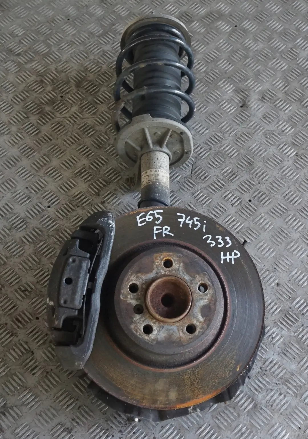 N62 333PS Stoßdämpfer Federbein vorn rechts Schwenklager für BMW 7 er E65 745i mit Teilenummer 6786534 BMW 7 er E65 745i N62 333PS Stoßdämpfer Federbein vorn rechts Schwenklager - SKU 6786534 - Teilenummer 6786534