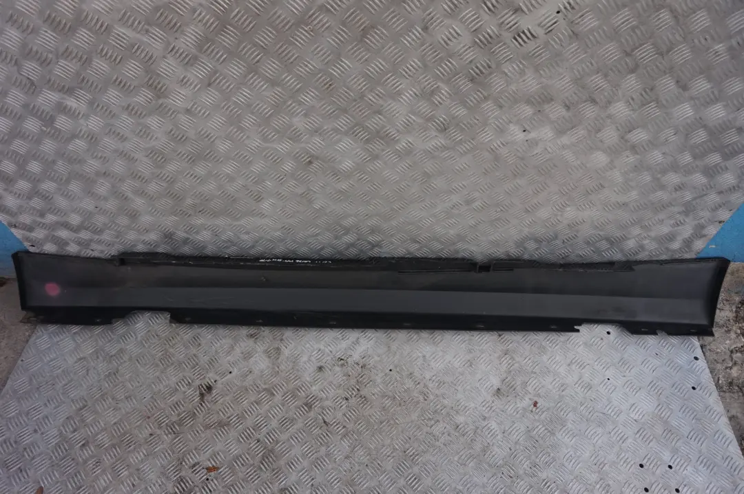 BMW E87 LCI Listello Portiera Apertura Gonna Dx Nero - SKU 0036144-SCH11 - Numero di parte 36144