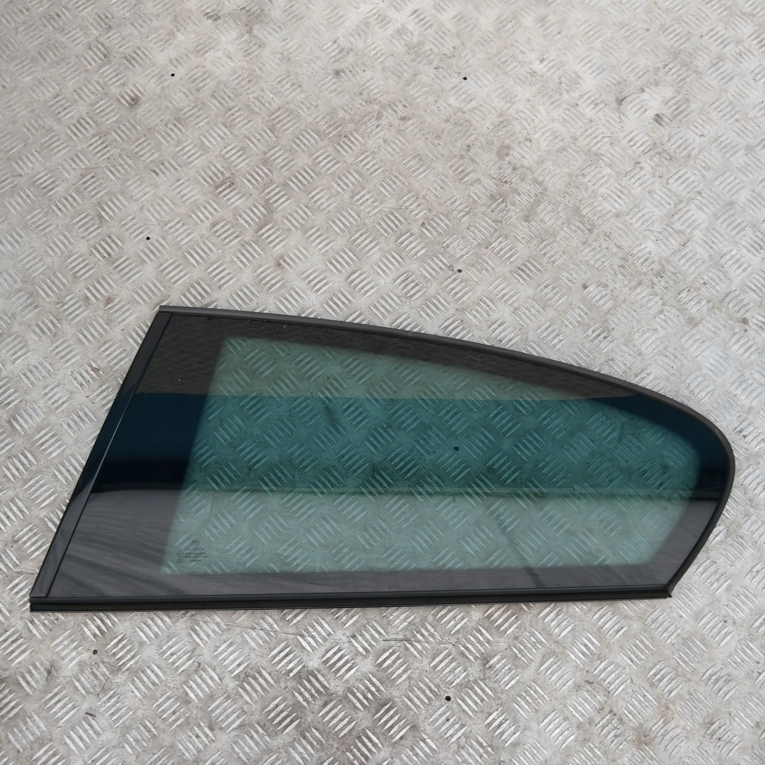 BMW E81 Finestrino Posteriore Linksglanzschwarz Ssg Alto Gloss 7194193