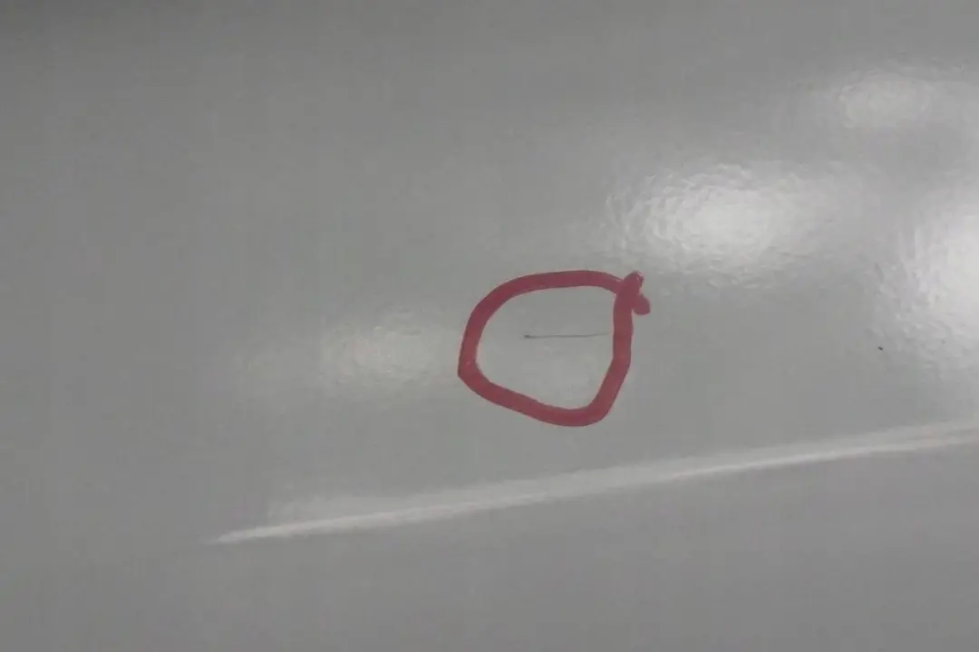 A-Klasse W168 Tür Hinten Links Polar Silber Metallic - 761U für Mercedes mit Teilenummer A1687302305 Mercedes A-Klasse W168 Tür Hinten Links Polar Silber Metallic - 761U - SKU A1687302305-PS - Teilenummer A1687302305