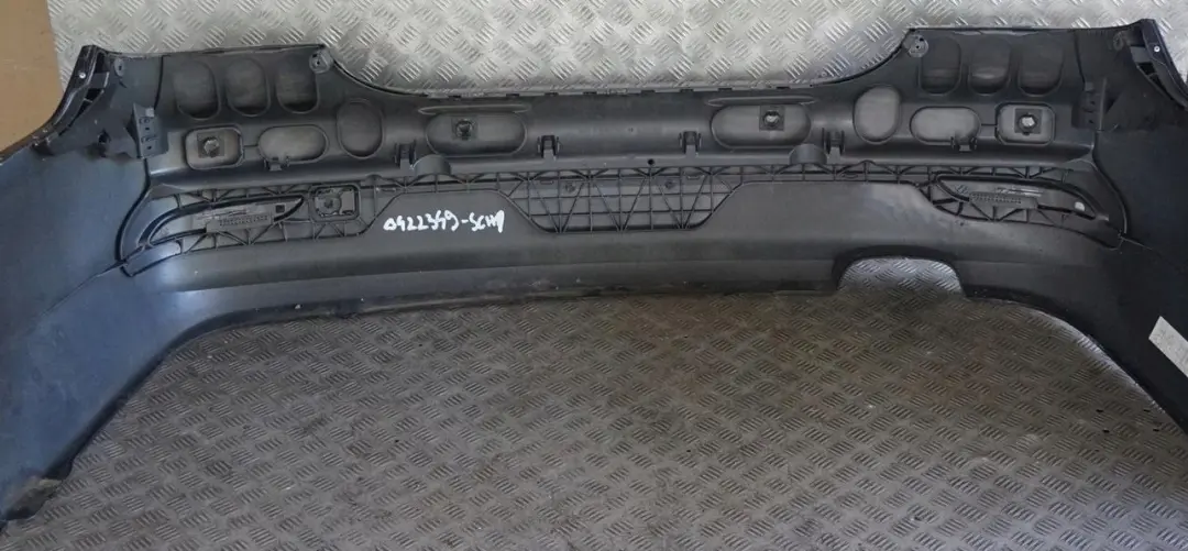 BMW E60 LCI Zderzak tylny tył schwarz - SKU 0422349-SCH1 - Numer Części 0422349
