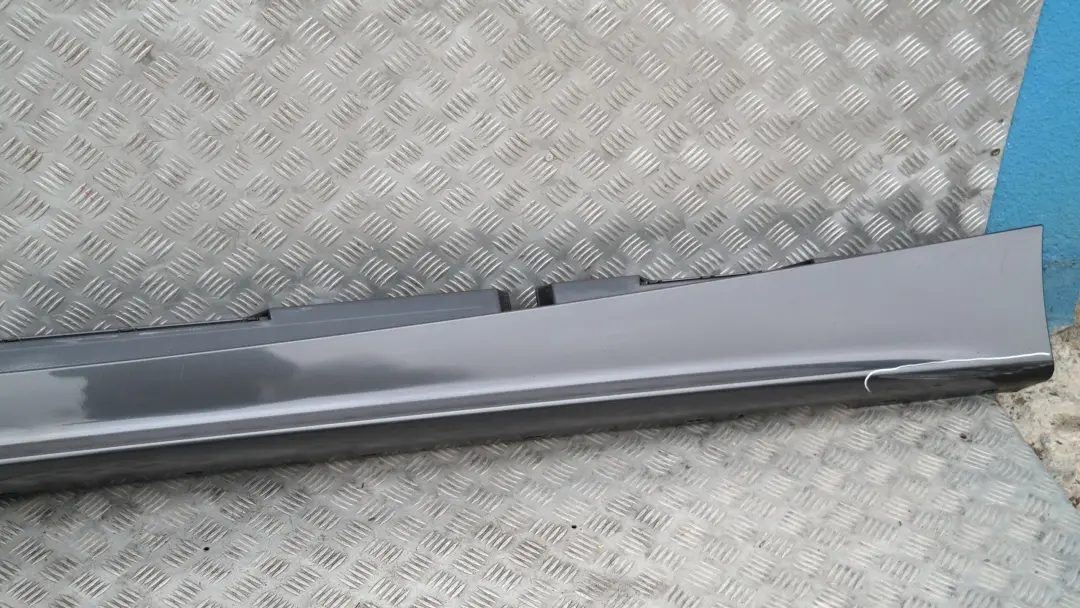 BMW E87 Nakładka próg lewy sparkling graphite A22 - SKU 0032949-SG8 - Numer Części 0032949