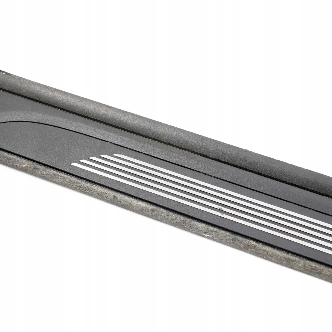 Strip Trim Cover Piece Front Right O/S to BMW 1 Series E81 E82 M Sport with Part number 8045292 BMW 1 Series E81 E82 M Sport Strip Trim Cover Piece Front Right O/S - SKU 8045292 - Part number 8045292