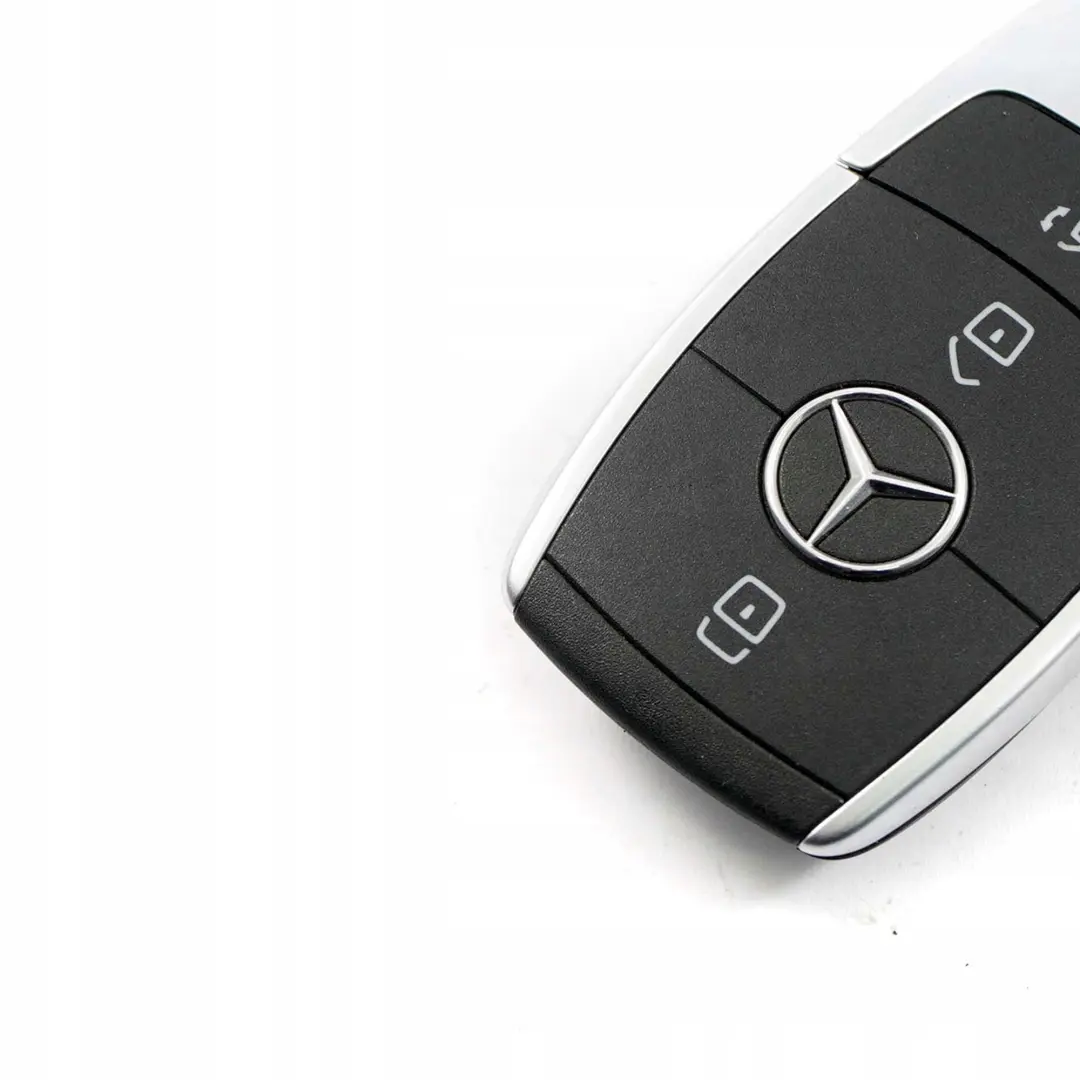 Alarm Schlüssel Anhänger Taste für Mercedes W177 W205 W213 W222 mit Teilenummer A2059053609 Mercedes W177 W205 W213 W222 Alarm Schlüssel Anhänger Taste - SKU A2059053609 - Teilenummer A2059053609