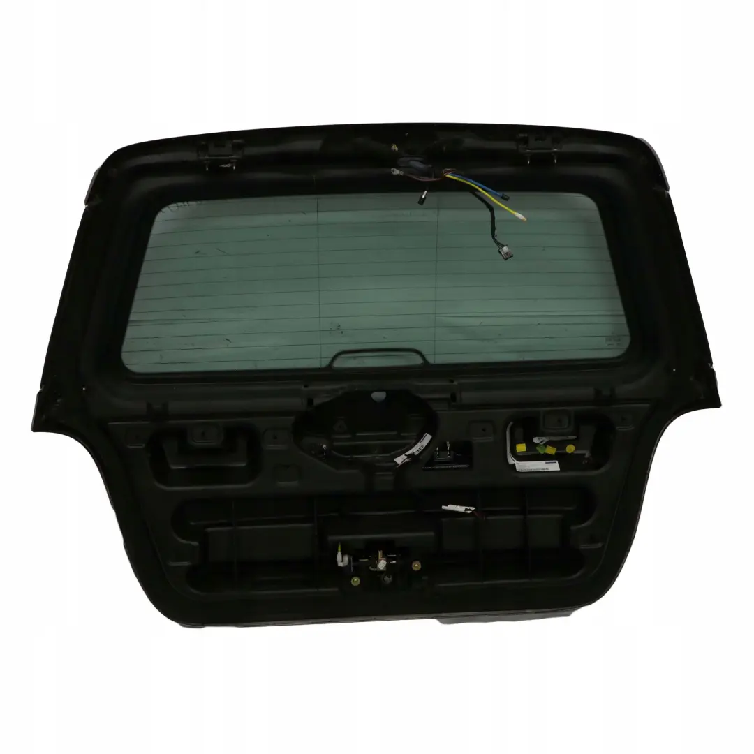 Klapa bagażnika tył Polar Silver do MERCEDES A W168 o numerze A1687405205 MERCEDES A W168 Klapa bagażnika tył Polar Silver - SKU A1687405205-PLS - Numer Części A1687405205