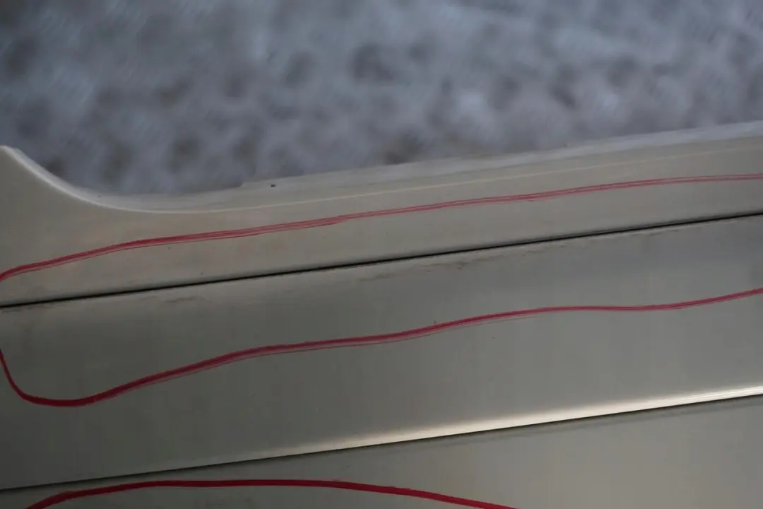 Bumper Trim Panel Alpinweiss Alpine White - 300 to BMW 7 Series E65 E66 Rear with Part number 0136743 BMW 7 Series E65 E66 Rear Bumper Trim Panel Alpinweiss Alpine White - 300 - SKU 0136743-AW - Part number 0136743