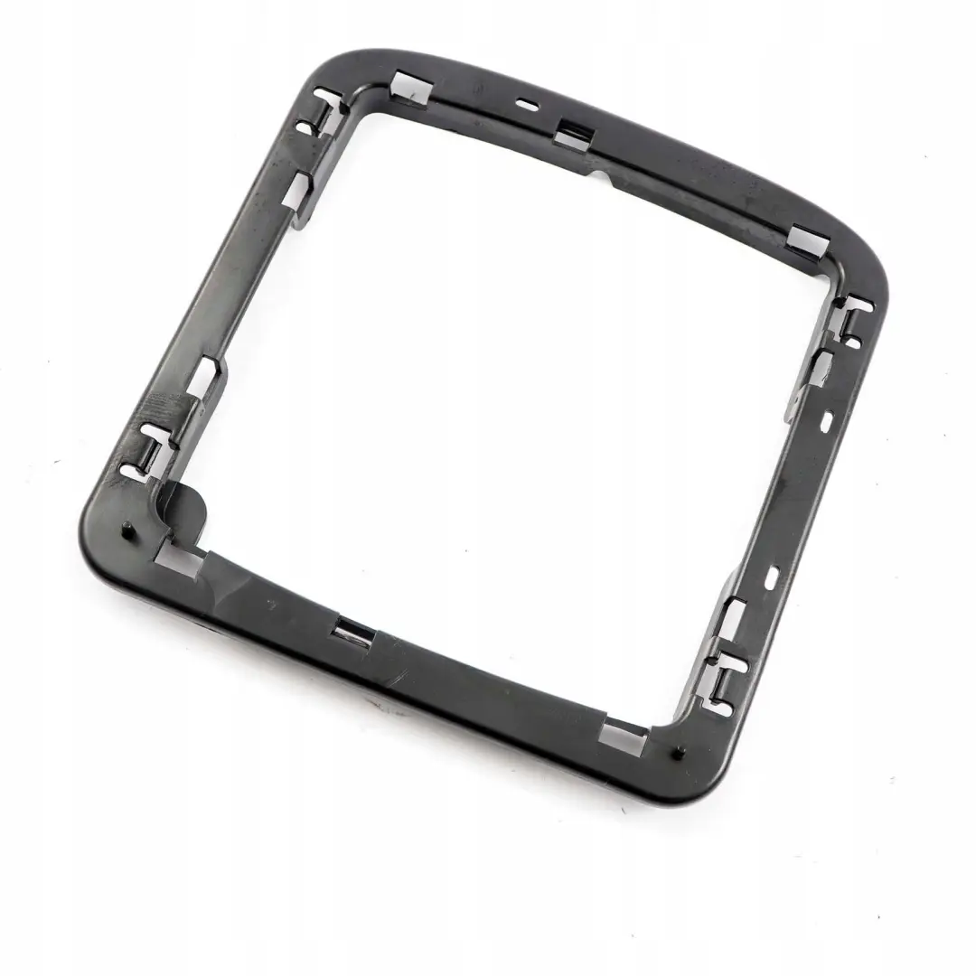 Rahmenunterteil Amenagement Interieur Haut pour BMW X5 E53 à propos du numéro de pièce 8258000 BMW X5 E53 Rahmenunterteil Amenagement Interieur Haut - SKU 8258000 - Numéro de pièce 8258000