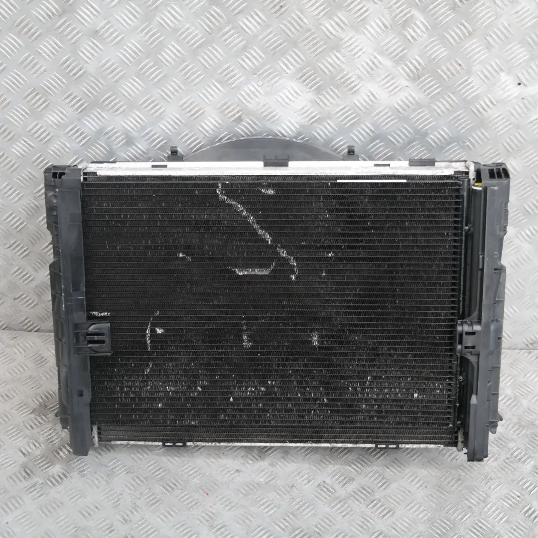 BMW 1 3 SERIES E87 E90 E91 E92 Complete Set Radiator Pack Fan Housing Automatic - SKU 7559273 - Part number 7559273