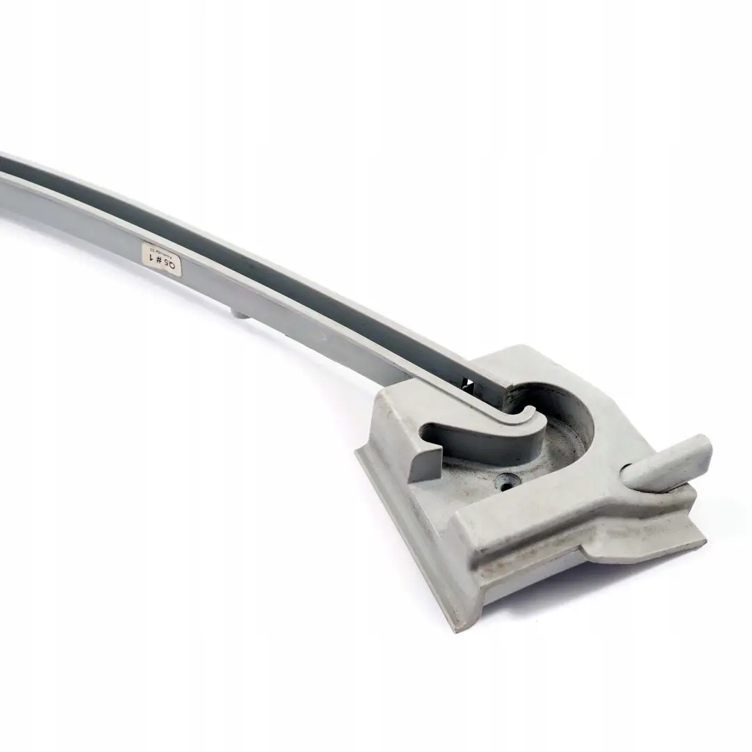 Derecha D-Pillar Trim Rail Guia Trunk Cubierta para Mercedes W210 S210 con número de pieza A2108600422 Mercedes W210 S210 Derecha D-Pillar Trim Rail Guia Trunk Cubierta - SKU A2108600422 - Número de pieza A2108600422