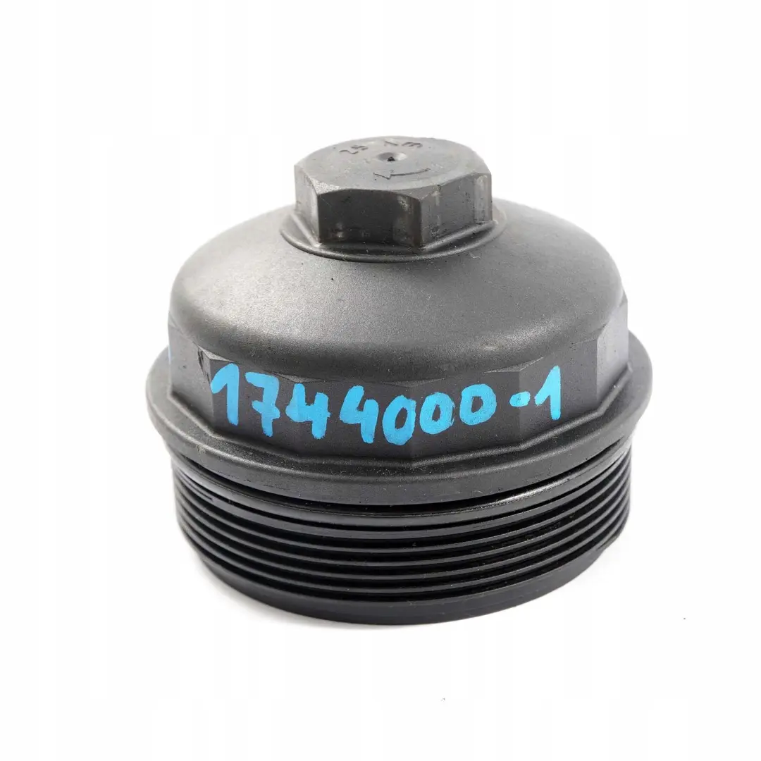 Ölfilterabdeckung für BMW 5 7 X3 X5 er E53 E60 E65 E83 1 mit Teilenummer 1744000 BMW 5 7 X3 X5 er E53 E60 E65 E83 1 Ölfilterabdeckung - SKU 1744000-1 - Teilenummer 1744000