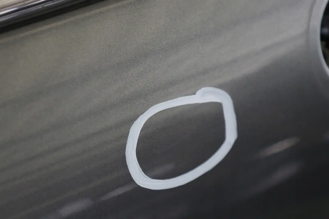 Drzwi prawe dark silver 871 do MINI Cooper R56 o numerze 2755936 MINI Cooper R56 Drzwi prawe dark silver 871 - SKU 2755936-DS7 - Numer Części 2755936