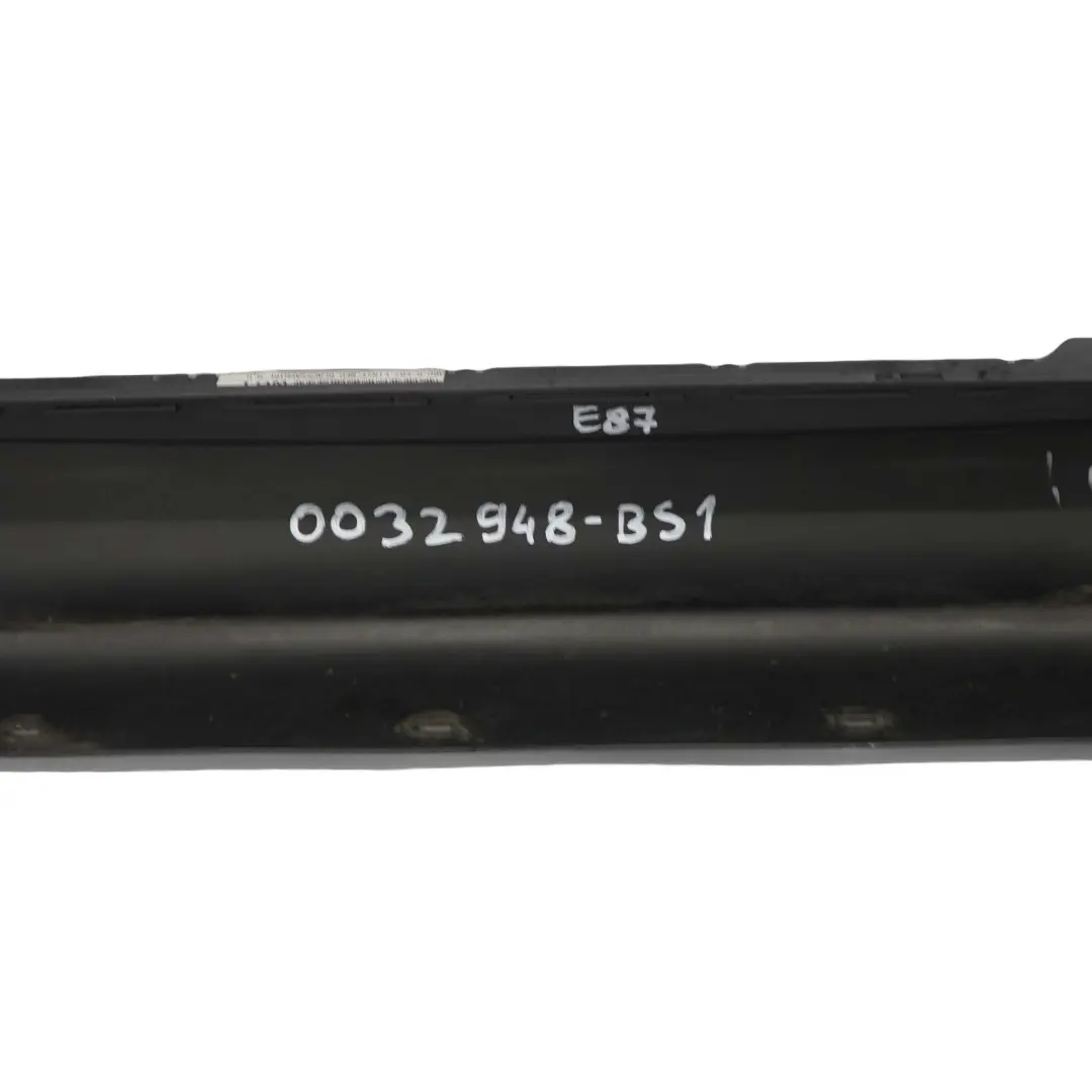 BMW E87 Faldón Lateral Derecho Negro Zafiro Metalizado - 475 0032948 - SKU 0032948-BS1 - Número de pieza 51770032948