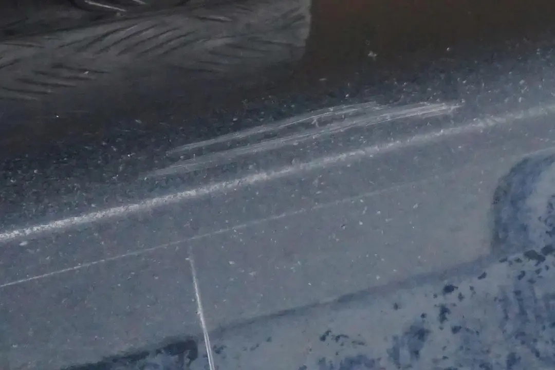 Sill strip side skirt right Carbonschwarz Black para BMW E90 E91 M Sport con número de pieza 0033440 BMW E90 E91 M Sport Sill strip side skirt right Carbonschwarz Black - SKU 0033440-CAR - Número de pieza 0033440