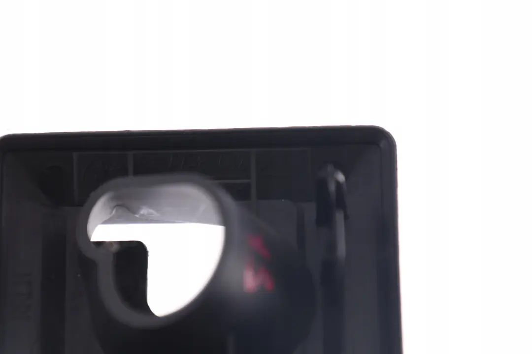 Aufhängehaken hinten linksSCHWARZ 8402349 5147 für BMW X5 er E53 mit Teilenummer 7003781 BMW X5 er E53 Aufhängehaken hinten linksSCHWARZ 8402349 5147 - SKU 8402349-1 - Teilenummer 7003781