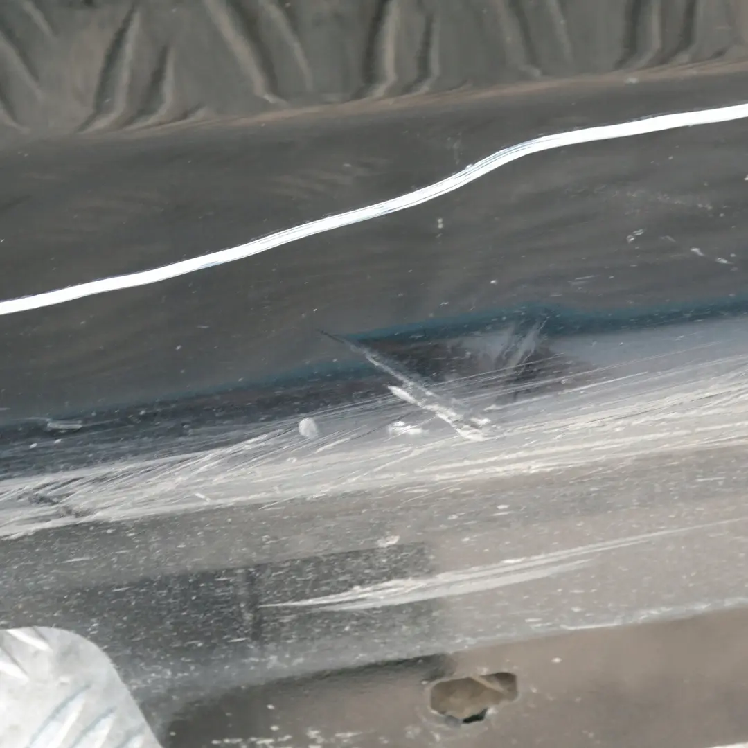 Schwellerleiste Blende Schweller rechts Schwarz 2 für BMW 3 er E90 E91 mit Teilenummer 32950 BMW 3 er E90 E91 Schwellerleiste Blende Schweller rechts Schwarz 2 - SKU 0032950-SCH6 - Teilenummer 32950