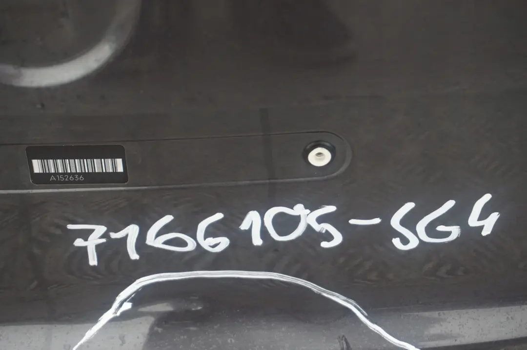 Klapa pokrywa bagażnika sparkling graphite do BMW E91 o numerze 7166105 BMW E91 Klapa pokrywa bagażnika sparkling graphite - SKU 7166105-SG4 - Numer Części 7166105