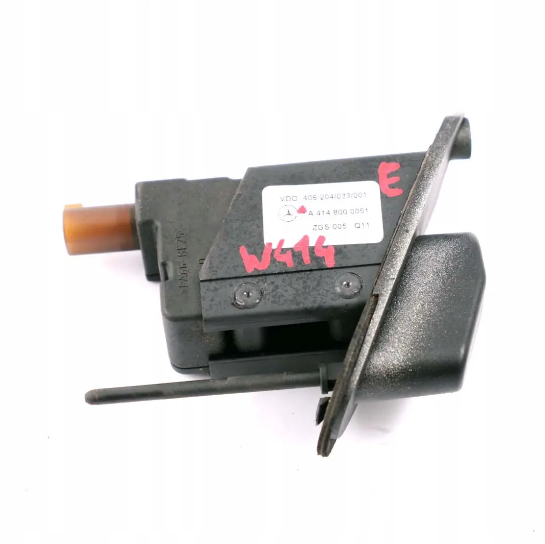 W414 Motor Actuador Tapa Tapón Depósito Combustible para Mercedes Vaneo con número de pieza A4148000051 Mercedes Vaneo W414 Motor Actuador Tapa Tapón Depósito Combustible - SKU A4148000051 - Número de pieza A4148000051