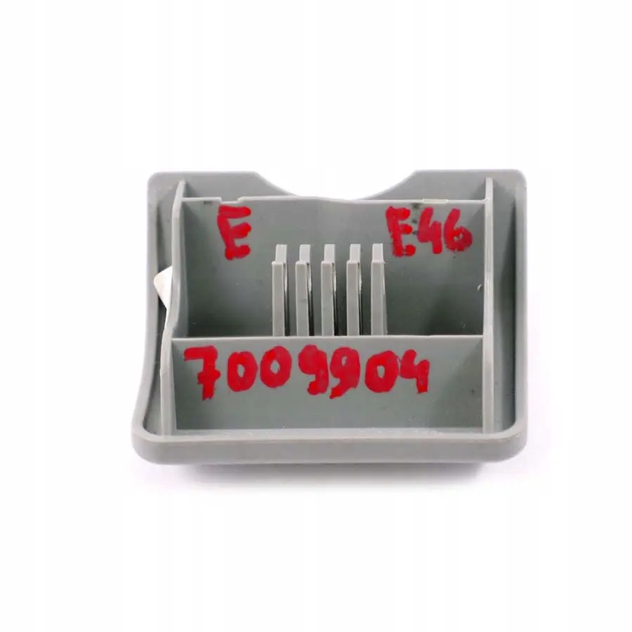 Coupé Blende Isofix Sitz Hinten Grau 7009902 für BMW 3 er E46 Limousine mit Teilenummer 7009904 BMW 3 er E46 Limousine Coupé Blende Isofix Sitz Hinten Grau 7009902 - SKU 7009904 - Teilenummer 7009904