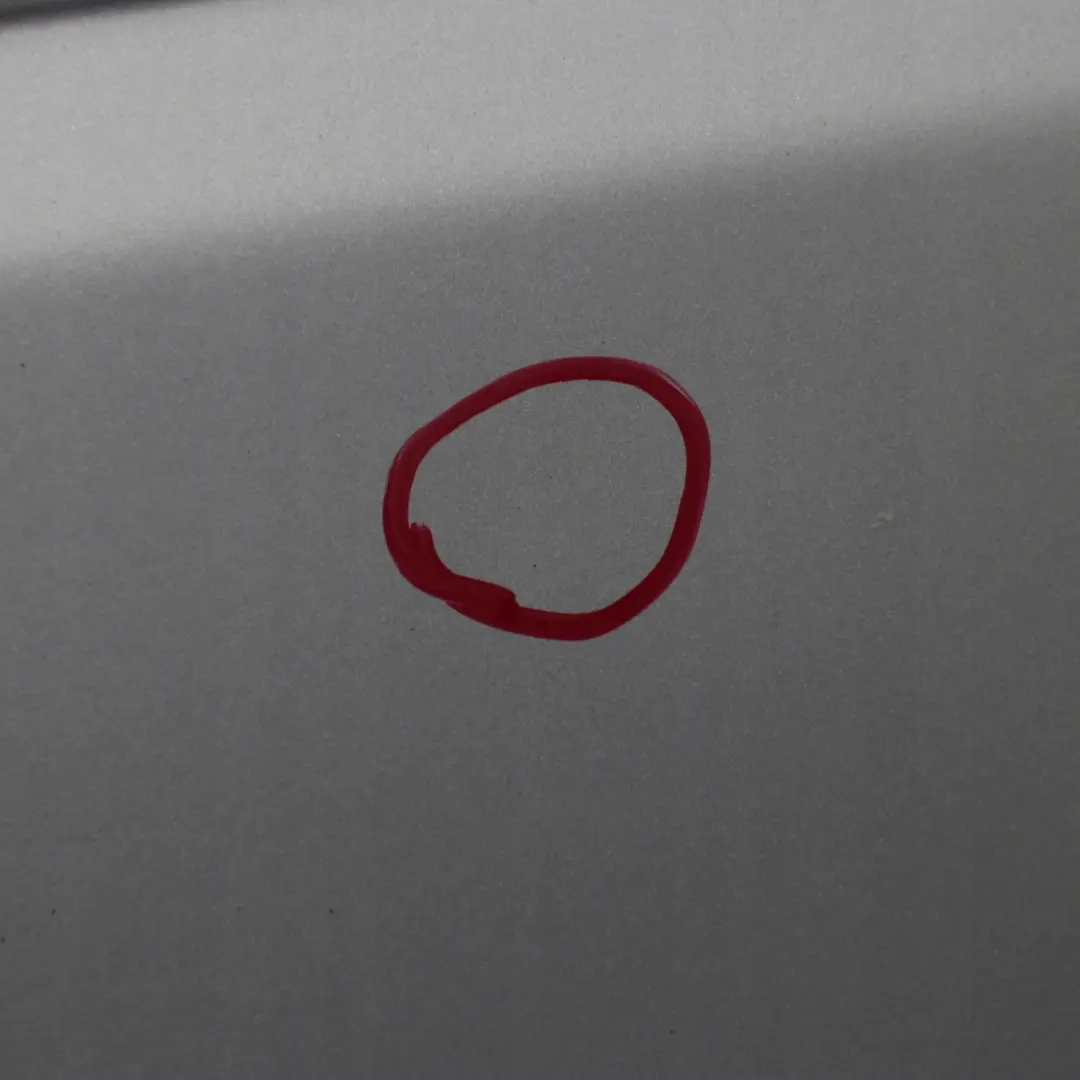 Mercedes-Benz W414 Porte Coulissante A Gauche Brilliant Argent Metallise - pour à propos du numéro de pièce A4147300205 Mercedes-Benz W414 Porte Coulissante A Gauche Brilliant Argent Metallise - - SKU A4147300205-BRS - Numéro de pièce A4147300205