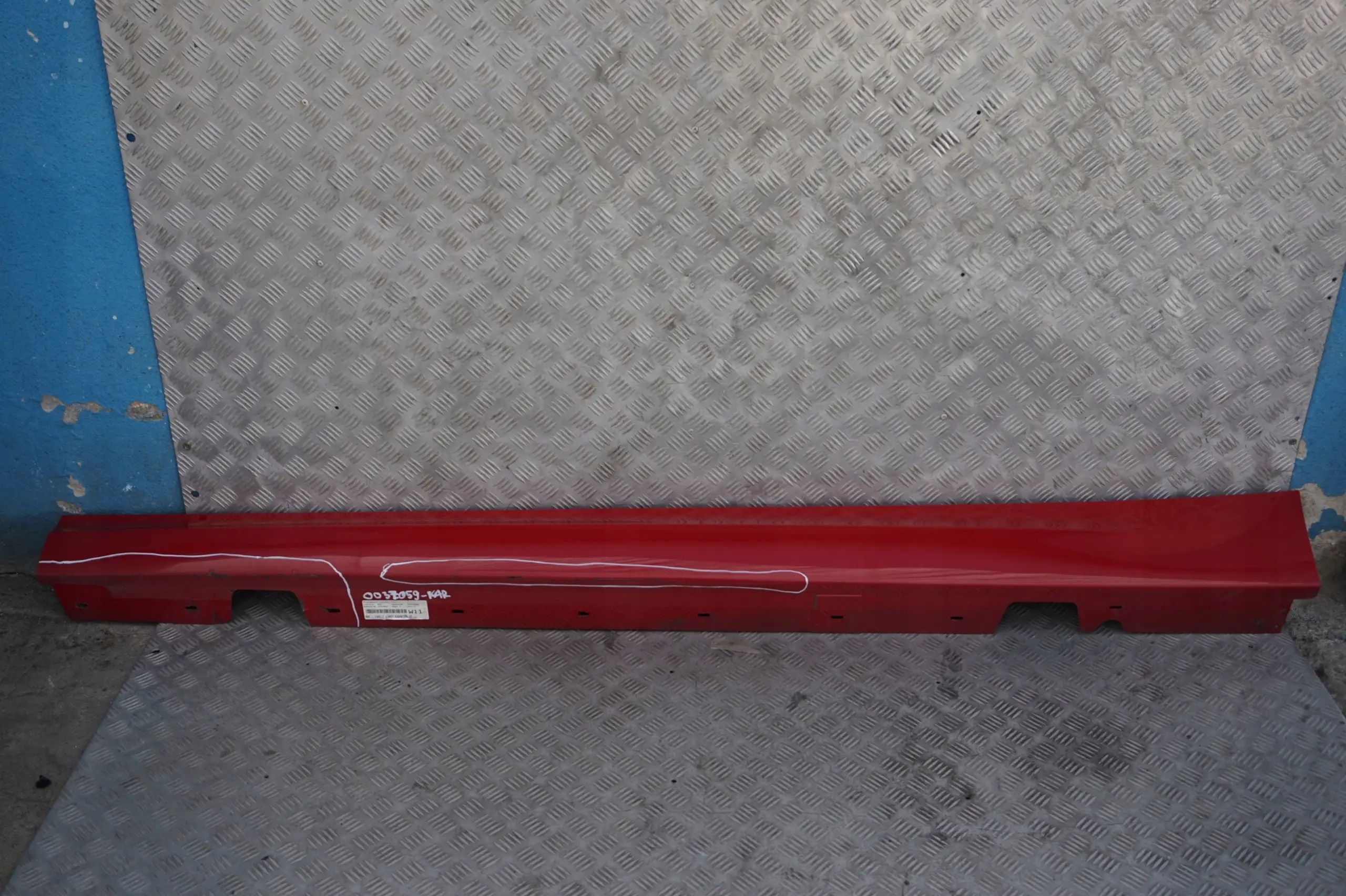 BMW E90 E91 LCI Sill strip faldon lateral izquierdo Karmesinrot Rojo Carmesi