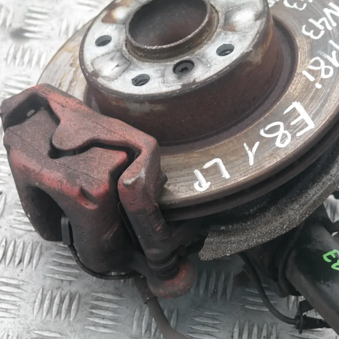 N43 Frente Izquierda N / S Spring Strut Freno Suspension Pierna Hub para BMW E81 118i con número de pieza 31316771553 BMW E81 118i N43 Frente Izquierda N / S Spring Strut Freno Suspension Pierna Hub - SKU 6771553 - Número de pieza 31316771553