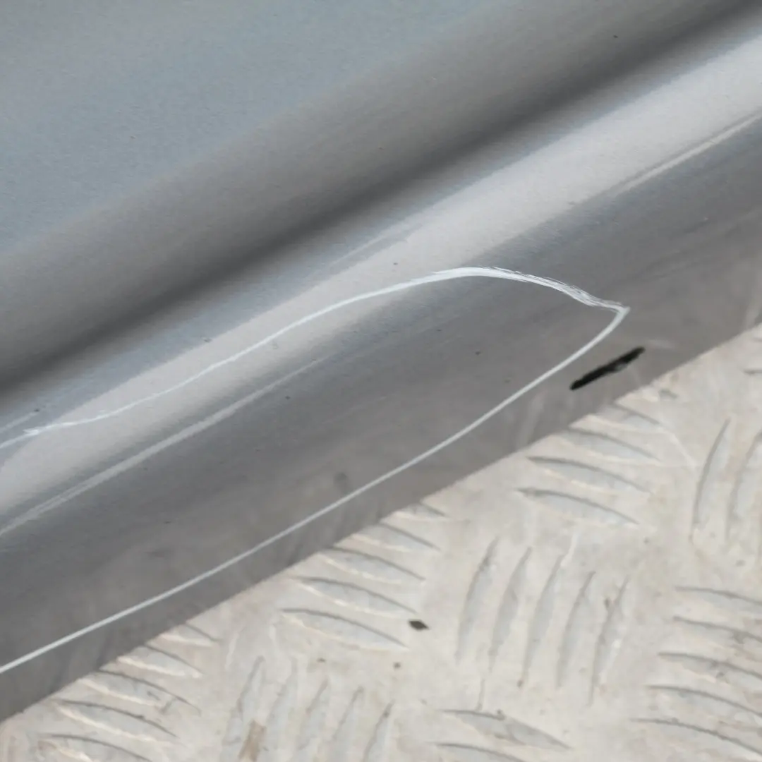 BMW 1 E87 Nakładka próg prawy Quarzblau A18 - SKU 0032948-QB15 - Numer Części 32948